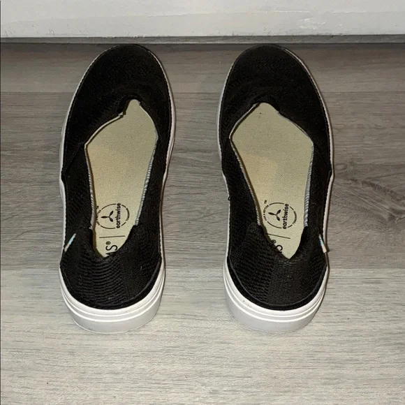 TOMS Earthwise Black Slip-On Sneakers – Women’s Size 6 - Picture 4 of 7